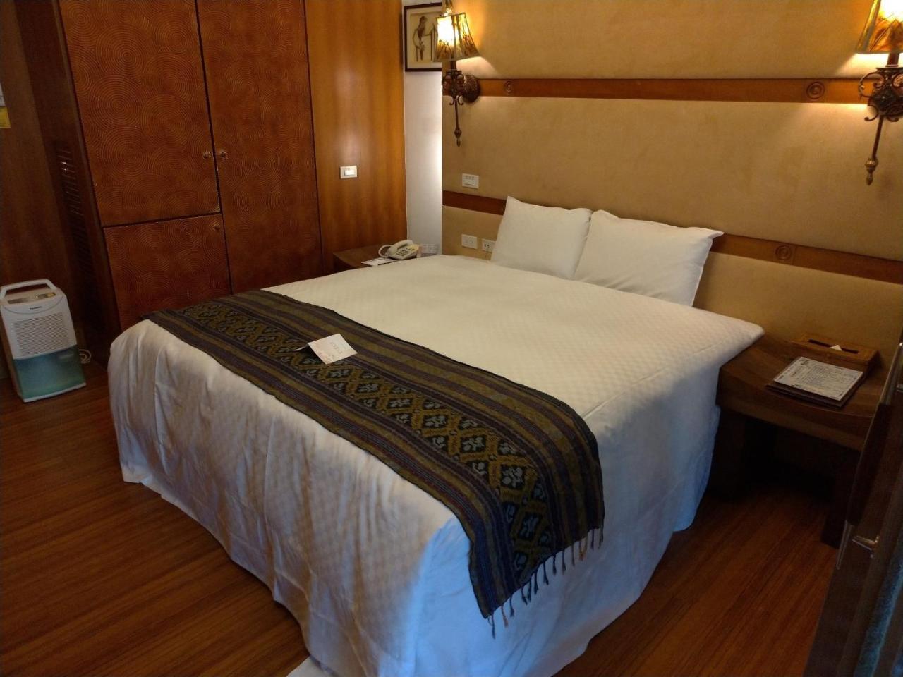 Bali Nature Spa Resort Taichung Extérieur photo