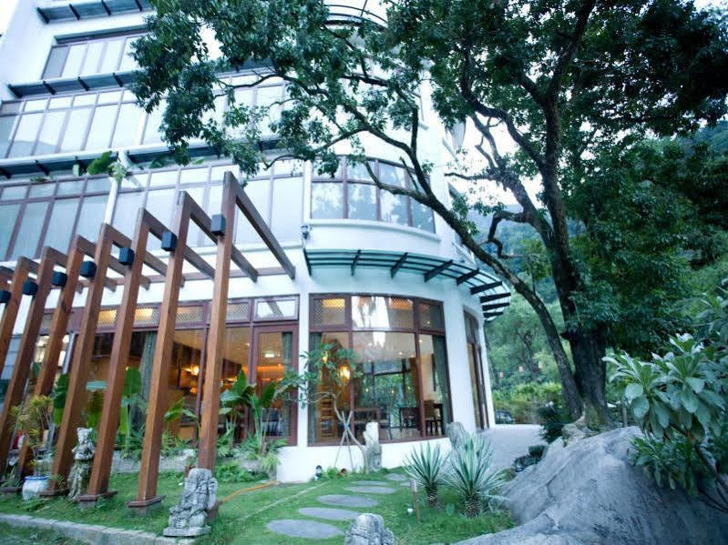 Bali Nature Spa Resort Taichung Extérieur photo